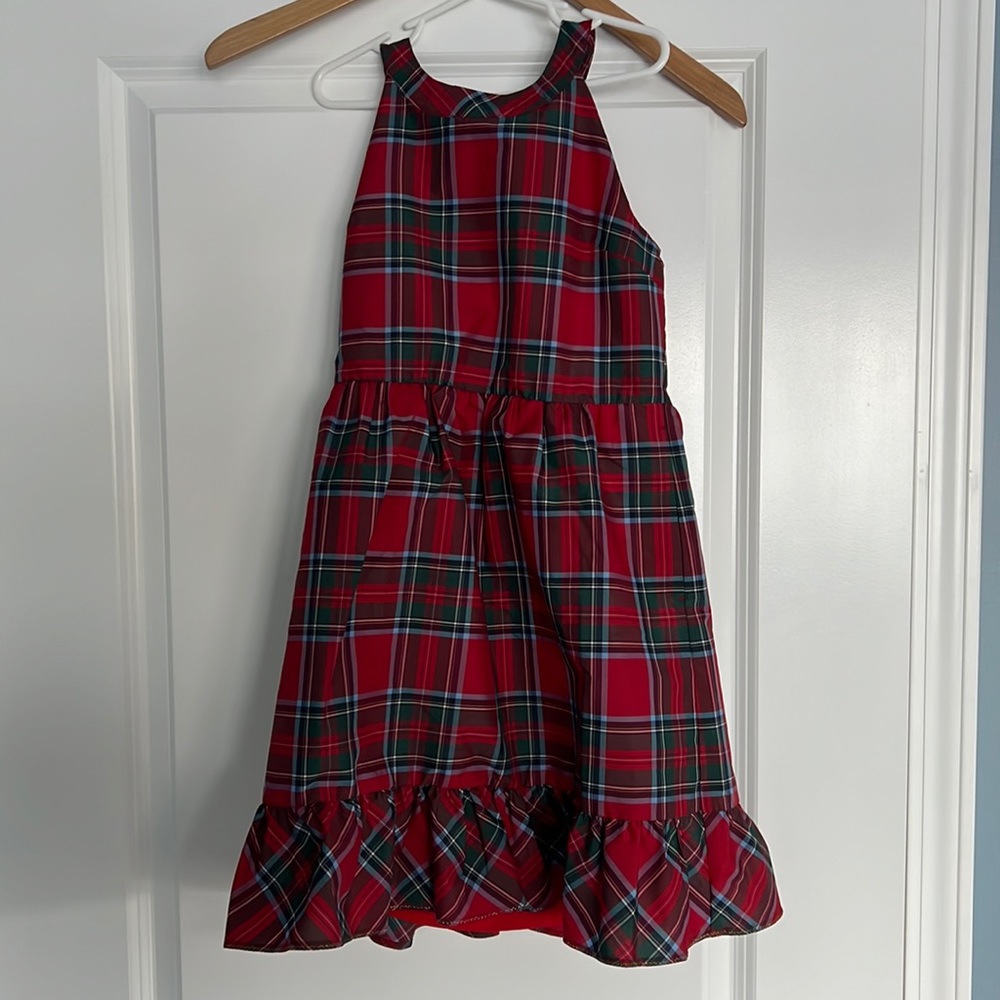 Vineyard Vines taffeta dress.